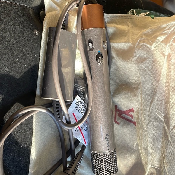 Dyson Airwrap Wand in Copper/Nickel